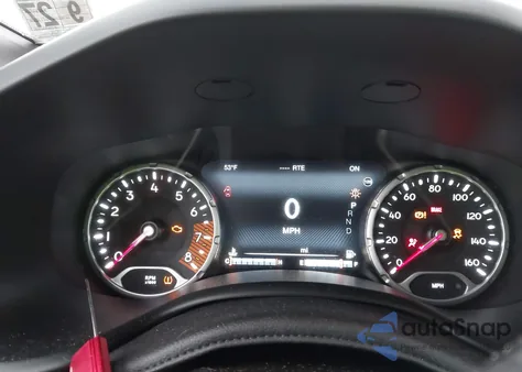 2022 Jeep Renegade Latitude 4X4 z USA, uszkodzony, nr VIN ZACNJDB18NPN78989